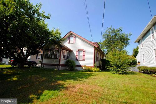 317 Maple Ave, DELANCO, NJ, 08075-4827 | Card Image