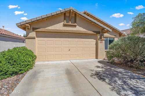 9026 N School Hill Drive, Tucson, AZ, 85743 | Card Image