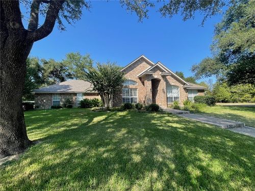 124 Reenie Drive, Cameron, TX, 76520 | Card Image