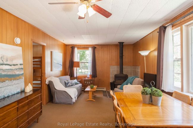704 York Ave, House other with 3 bedrooms, 1 bathrooms and 6 parking in Sauble Beach ON | Image 10