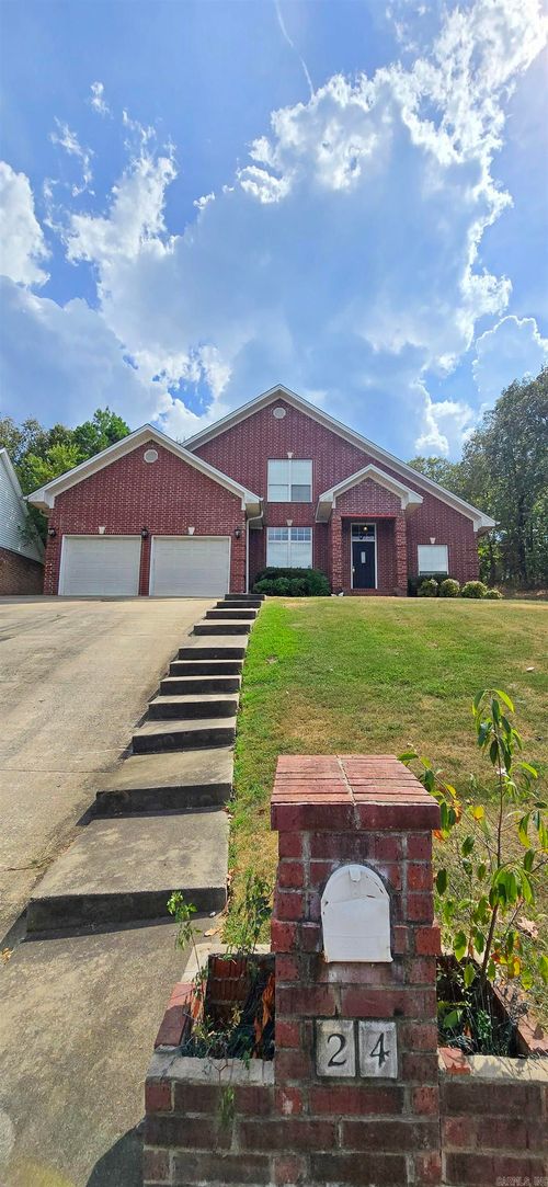 24 Norfork Drive, Maumelle, AR, 72113 | Card Image