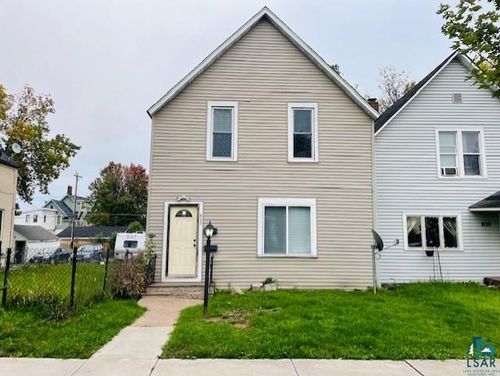 620 N 57th Ave W, Duluth, MN, 55807-3769 | Card Image