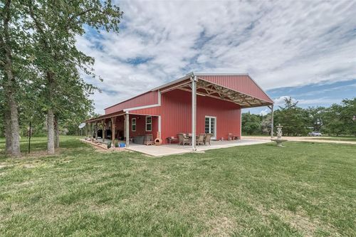 1714 Oakridge Rd, Weimar, TX, 78962-3751 | Card Image