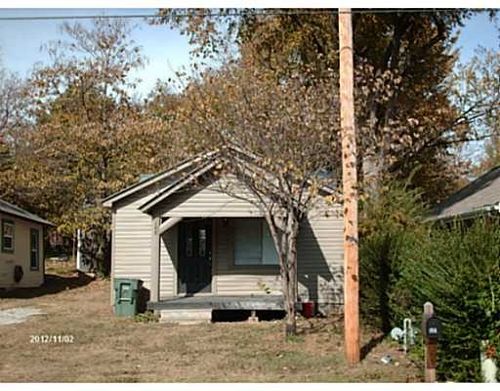 108 W 5th St, Fayetteville, AR, 72701-6015 | Card Image