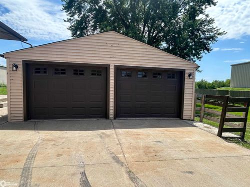 201 E South St, Albion, IA, 50005-7789 | Card Image