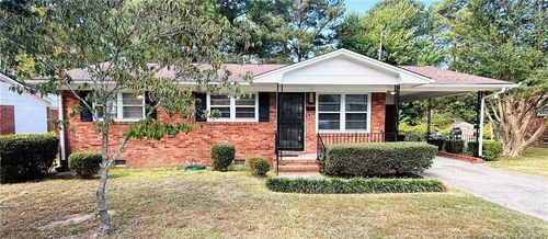 718 Dwain Dr, Fayetteville, NC, 28305-5433 | Card Image
