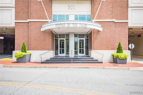 u1602-301 Virginia St, Richmond, VA, 23219-4145 | Card Image
