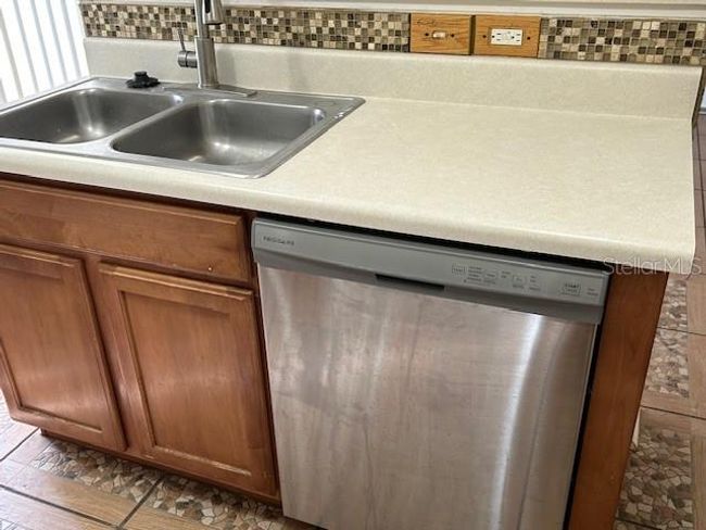 3467 Arabesque Dr, House other with 3 bedrooms, 2 bathrooms and null parking in DELAND FL | Image 9