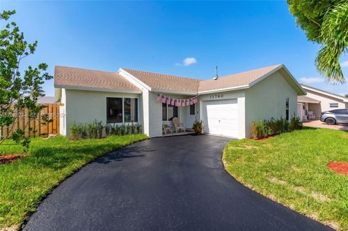 11740 Nw 39th Pl, Sunrise, FL, 33323-3626 | Card Image