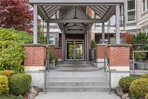 114-6310 Mcrobb Ave, Nanaimo, BC, V9V1W8 | Card Image