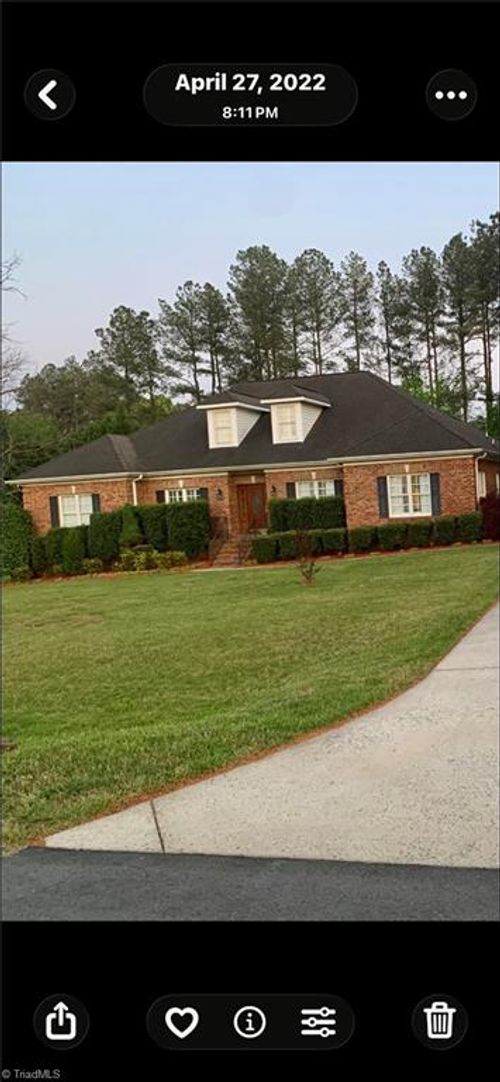 4800 Olde Province Ct, Greensboro, NC, 27406-8711 | Card Image
