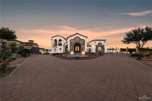 2304 Antigua Dr, Mission, TX, 78572-4673 | Card Image