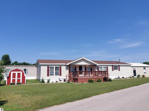4627 Violet Lane, Traverse City, MI, 49685 | Card Image