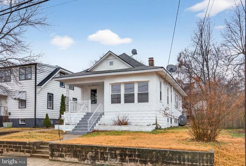 541 Engard Ave, PENNSAUKEN, NJ, 08110-3410 | Card Image