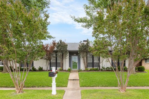 425 Provincetown Ln, Richardson, TX, 75080-3422 | Card Image