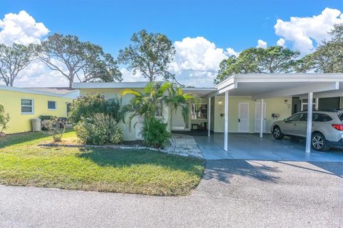89-3528 Silver Pine Ct, SARASOTA, FL, 34231-8246 | Card Image
