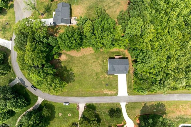2553 Whipporwill Ct, House other with 4 bedrooms, 3 bathrooms and null parking in Rural Hall NC | Image 4