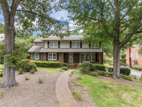 1122 Kensington Dr, High Point, NC, 27262-4503 | Card Image