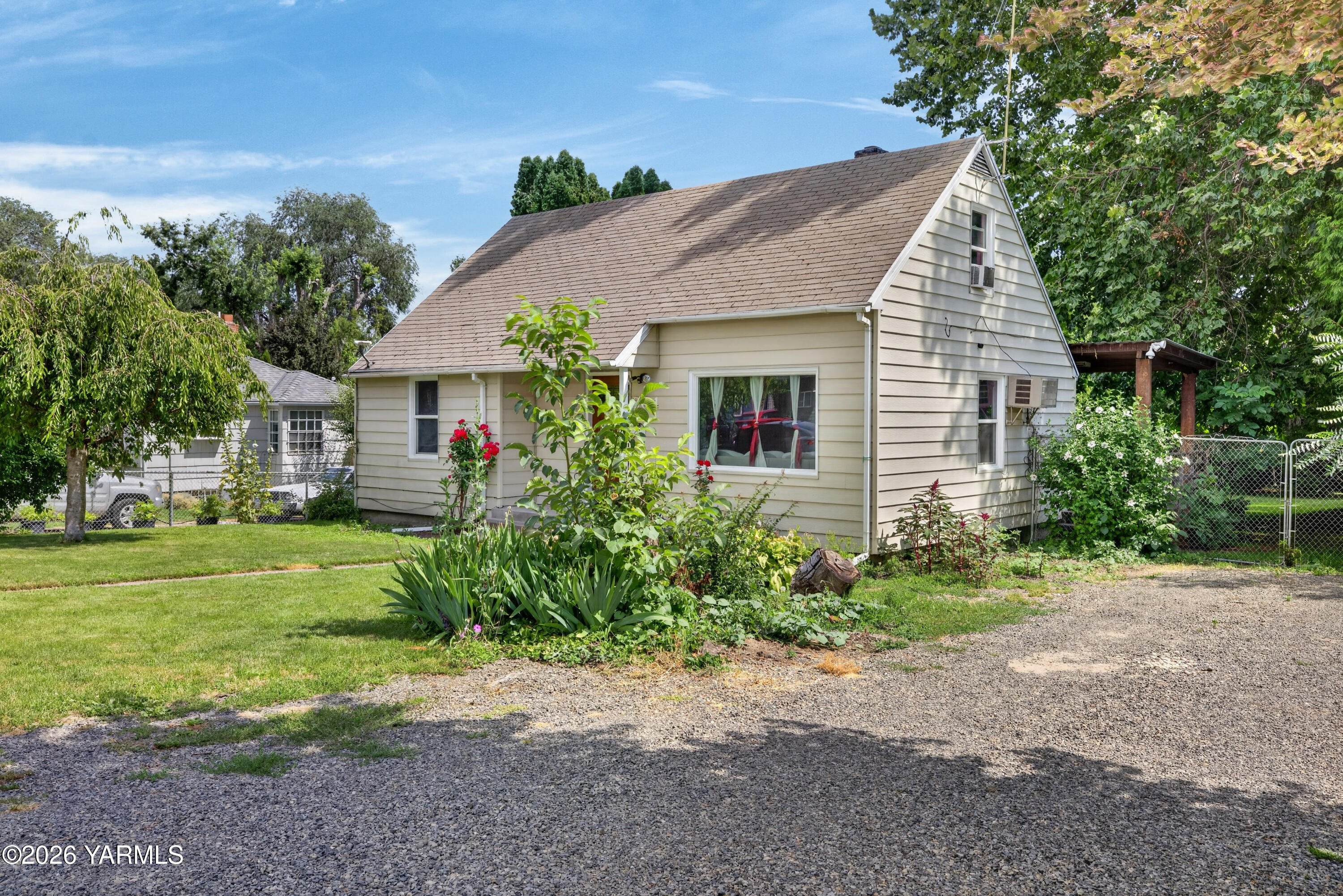 Residential in Grandview 5