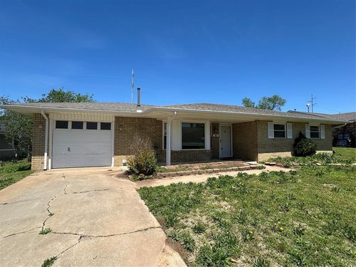 16 Oak Hollow Road, Shawnee, OK, 74804 | Card Image