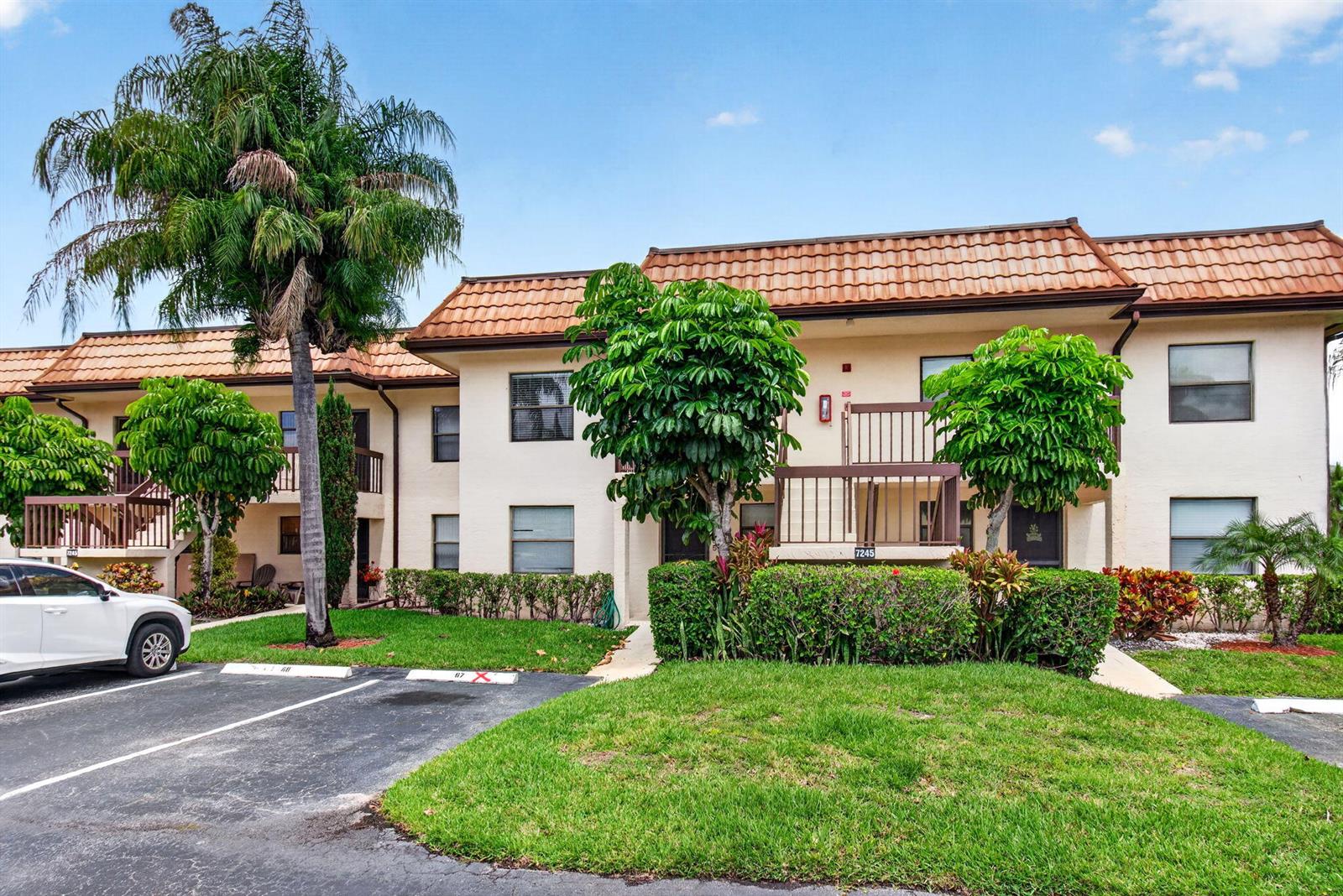 Residential in Lake Worth