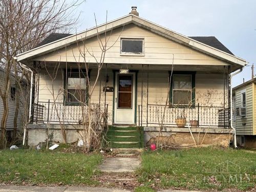 725 Brooklyn Ave, Dayton, OH, 45402-5402 | Card Image