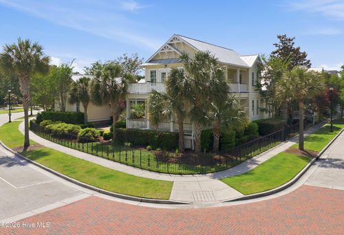 6524 Brevard Dr, Wilmington, NC, 28405-4197 | Card Image