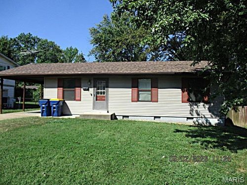 38 Circle Dr, Union, MO, 63084-2213 | Card Image