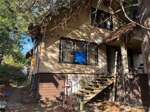 1538 Nw 61st St, Seattle, WA, 98107-2332 | Card Image