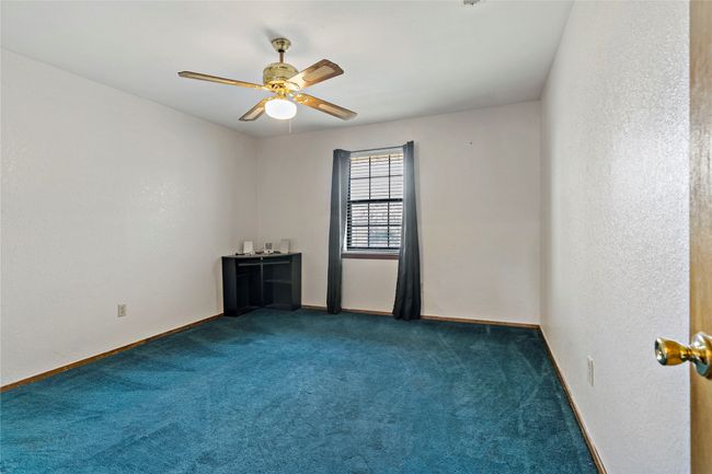 4395 Farm Road 2820, House other with 3 bedrooms, 2 bathrooms and null parking in Sumner TX | Image 21