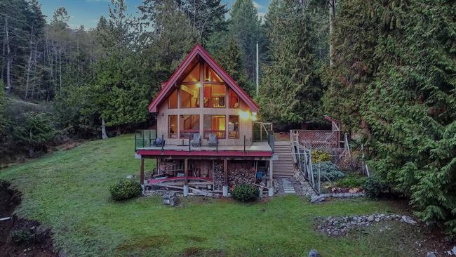 506 Marine Drive, House other with 2 bedrooms, 2 bathrooms and 2 parking in Mayne Island BC | Image 19