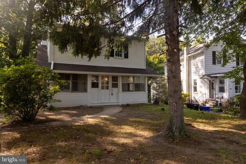 1504 Delmont Ave, HAVERTOWN, PA, 19083-2630 | Card Image