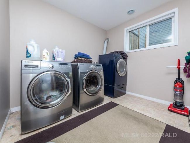 7004 39 Th Street, House other with 5 bedrooms, 3 bathrooms and 5 parking in Lloydminster AB | Image 26
