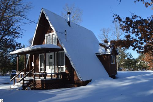 3119 W Main St, Hale, MI, 48739 | Card Image