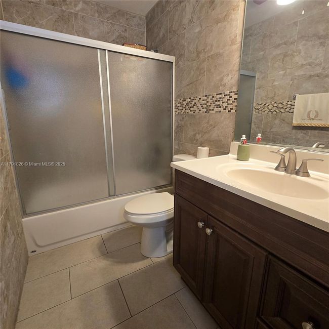 12900 Sw 81 St St, House other with 4 bedrooms, 2 bathrooms and null parking in Kendall FL | Image 11