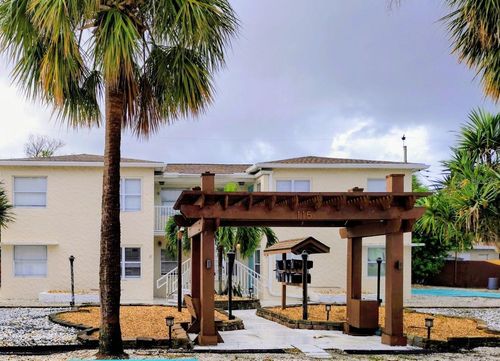 6-115 145th Ave E, Madeira Beach, FL, 33708-2187 | Card Image