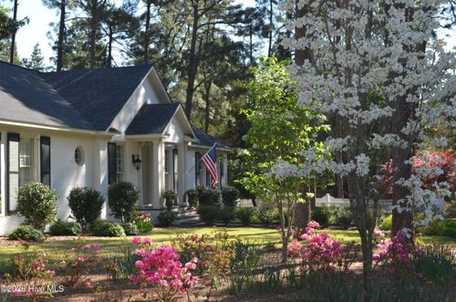 135 Blue Rd, Pinehurst, NC, 28374-9125 | Card Image