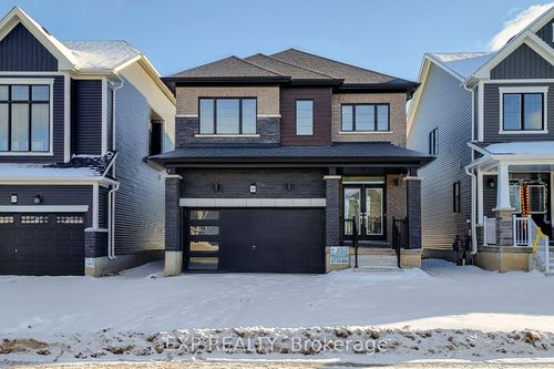 31 Turnbull Dr, Brantford, ON, N3T0K4 | Card Image