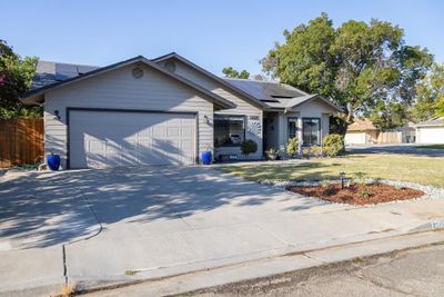 2515 Cimarron Drive, House other with 3 bedrooms, 2 bathrooms and null parking in Red Bluff CA | Image 2