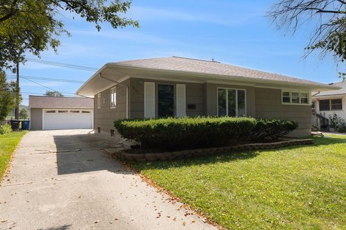 1610 Saunders Cres, Ann Arbor, MI, 48103-2536 | Card Image