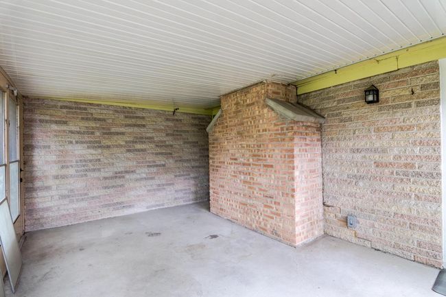1300 State Road 83, House other with 2 bedrooms, 1 bathrooms and null parking in Hartland WI | Image 23