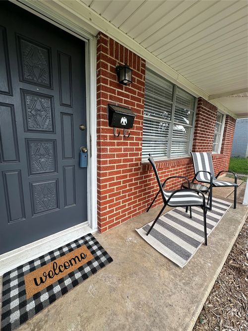 2537 Vickie St, Mesquite, TX, 75149-1249 | Card Image