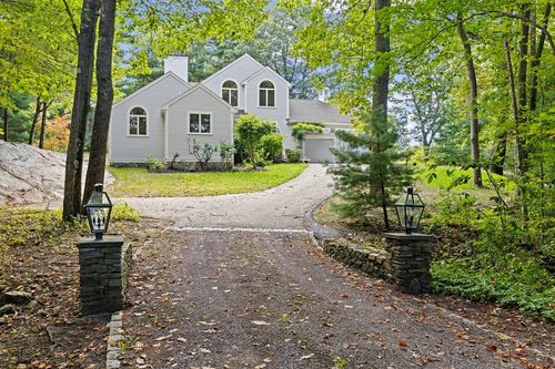 29 Heather Dr, Cohasset, MA, 02025-1358 | Card Image