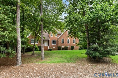 8218 Macandrew Pl, Chesterfield, VA, 23838-5320 | Card Image