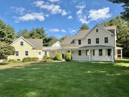 16 Juniper Ln, Stonington, CT, 06378-2332 | Card Image