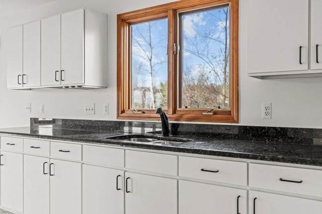 73921 Omo Rd, House other with 3 bedrooms, 3 bathrooms and null parking in Armada MI | Image 14