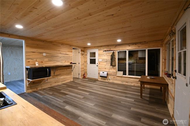 49122 State Route 2, House other with 2 bedrooms, 3 bathrooms and null parking in Index WA | Image 25