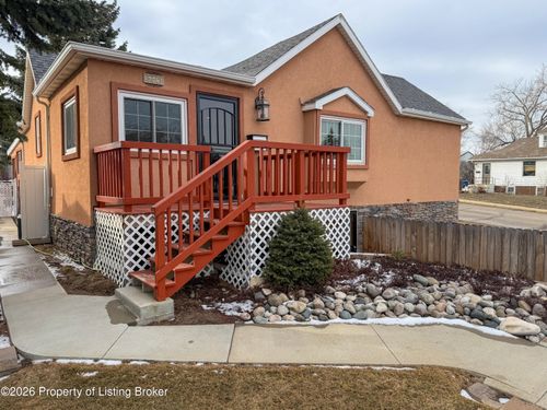 645 3rd Ave W, Dickinson, ND, 58601-3806 | Card Image