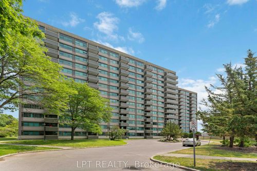 314-555 Brittany Dr, Ottawa, ON, K1K4C5 | Card Image