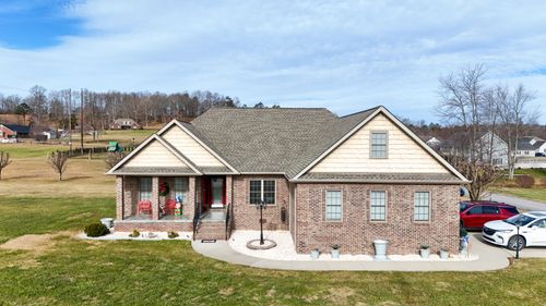 420 Wildwood Dr, Corbin, KY, 40701-9032 | Card Image
